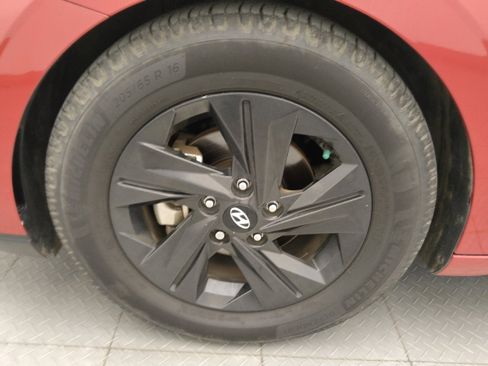Used 2021 Hyundai Elantra SEL w/ Cargo Package FWD image 31