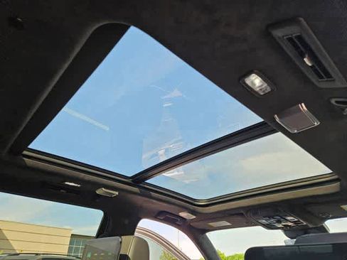 Used 2026 Cadillac Escalade V w/ LPO, ONYX Package AWD/4WD image 25