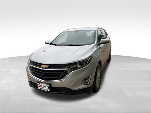 Used 2020 Chevrolet Equinox LT FWD image 5