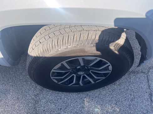 Used 2020 Toyota Tacoma TRD Sport w/ TRD Premium Sport Package image 17