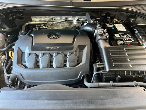 Used 2022 Volkswagen Tiguan SE FWD image 22