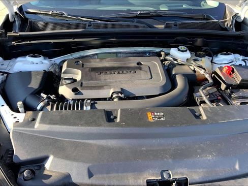 Used 2025 Buick Envision Sport Touring AWD/4WD image 10