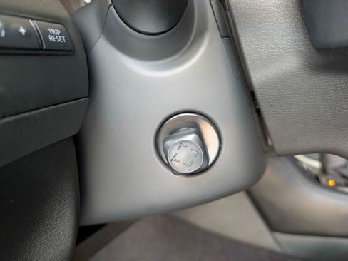 Used 2019 INFINITI Q50 Luxe w/ Essential Package (3.0T Luxe) image 32