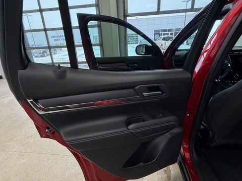 Used 2026 GMC Terrain Elevation image 12