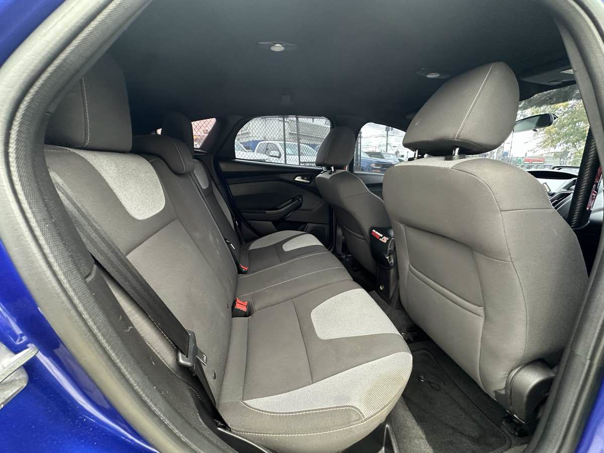 Used 2014 Ford Focus ST FWD image 30