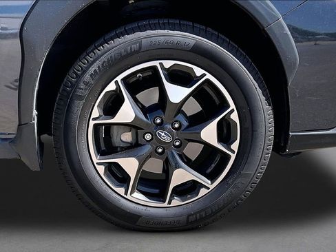 Used 2019 Subaru Crosstrek 2.0i Premium AWD/4WD image 8