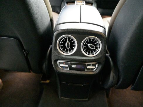 Used 2021 Mercedes-Benz G 550 image 41