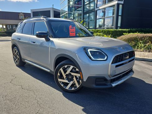 Certified 2025 MINI Cooper Countryman S image 30