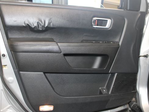 Used 2010 Honda Pilot EX-L image 8