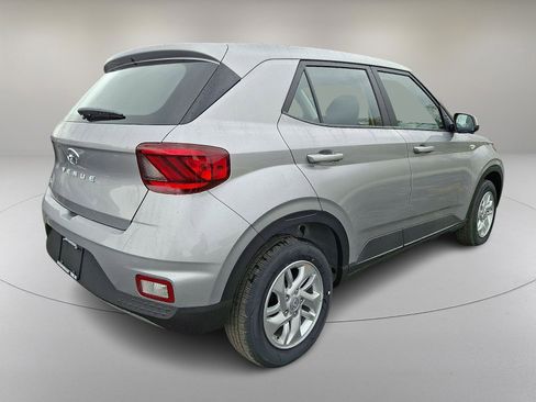 New 2026 Hyundai Venue SE image 7