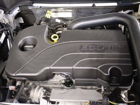 Used 2024 Chevrolet Equinox LT AWD/4WD image 15