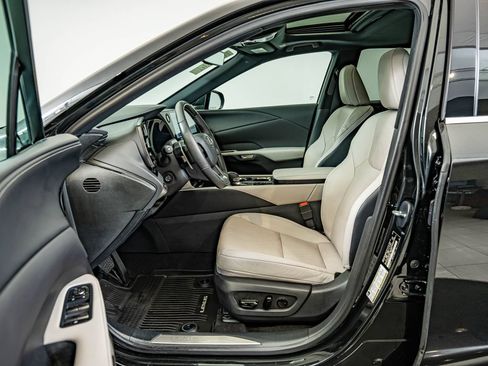 Certified 2023 Lexus RX 350 Premium Plus w/ Cold Area Package AWD/4WD image 33