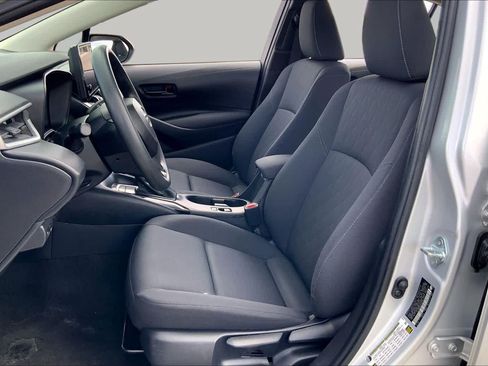 Used 2024 Toyota Corolla LE FWD image 8