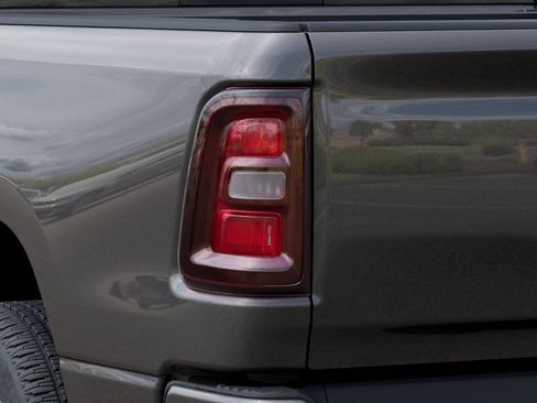 New 2026 RAM 1500 Express AWD/4WD image 9