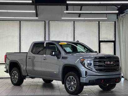 Used 2025 GMC Sierra 1500 AT4