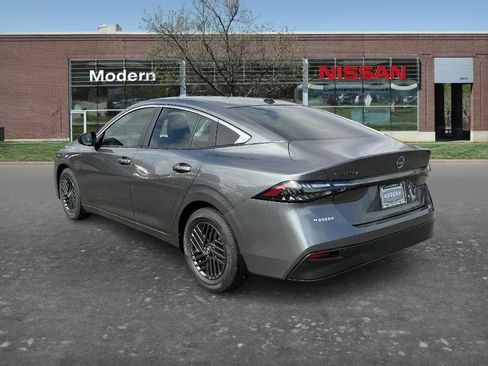 New 2026 Nissan Sentra SV image 2