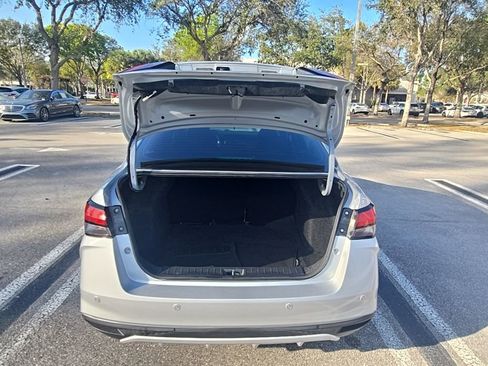 Used 2021 Nissan Versa S image 27