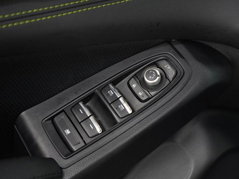 Used 2025 Subaru Ascent Bronze Edition image 22