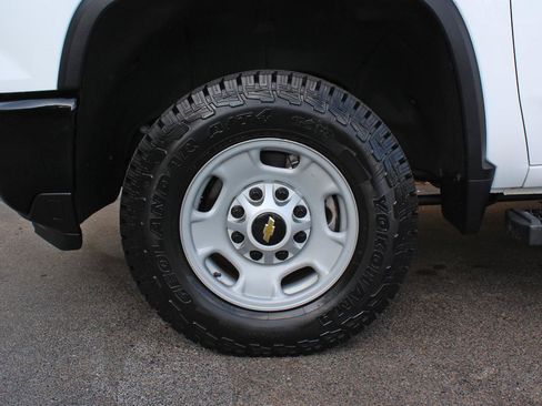 Used 2024 Chevrolet Silverado 2500 W/T w/ WT Convenience Package AWD/4WD image 49