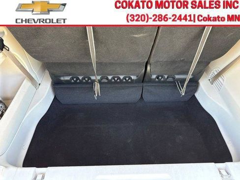 Used 2024 Chrysler Voyager LX FWD image 10