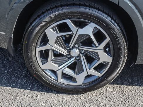 Certified 2022 Hyundai Palisade Calligraphy w/ Winter Package image 11