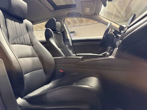 Used 2018 Honda Accord EX-L image 10