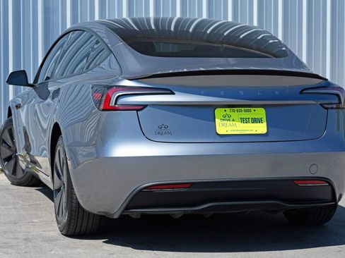 Used 2025 Tesla Model 3 Long Range image 6