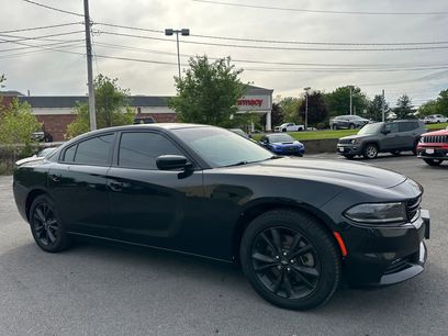 Used 2022 Dodge Charger SXT w/ Blacktop Package