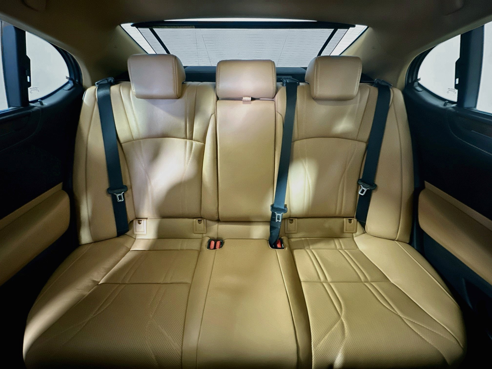 Used 2022 Lexus ES 350 Ultra Luxury w/ Accessory Package 2 FWD image 30