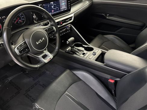 Used 2022 Kia K5 GT-Line w/ GT-Line FWD Premium Package image 4