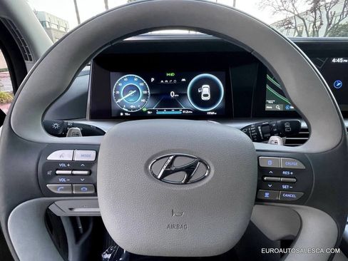 Used 2022 Hyundai Nexo Limited image 39