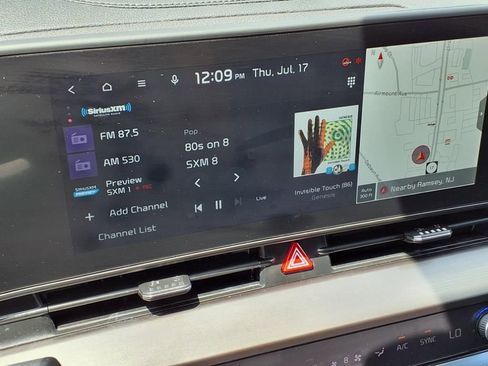 Certified 2023 Kia Sportage EX image 16