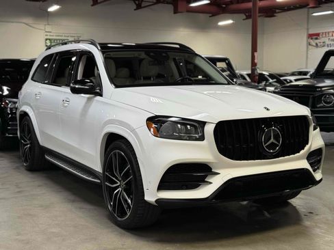 Used 2021 Mercedes-Benz GLS 580 4MATIC image 3