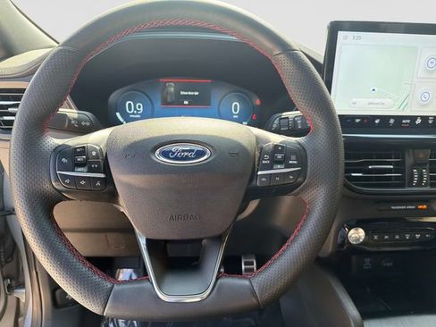 Used 2023 Ford Escape ST-Line Elite w/ Premium Technology Package AWD/4WD image 28