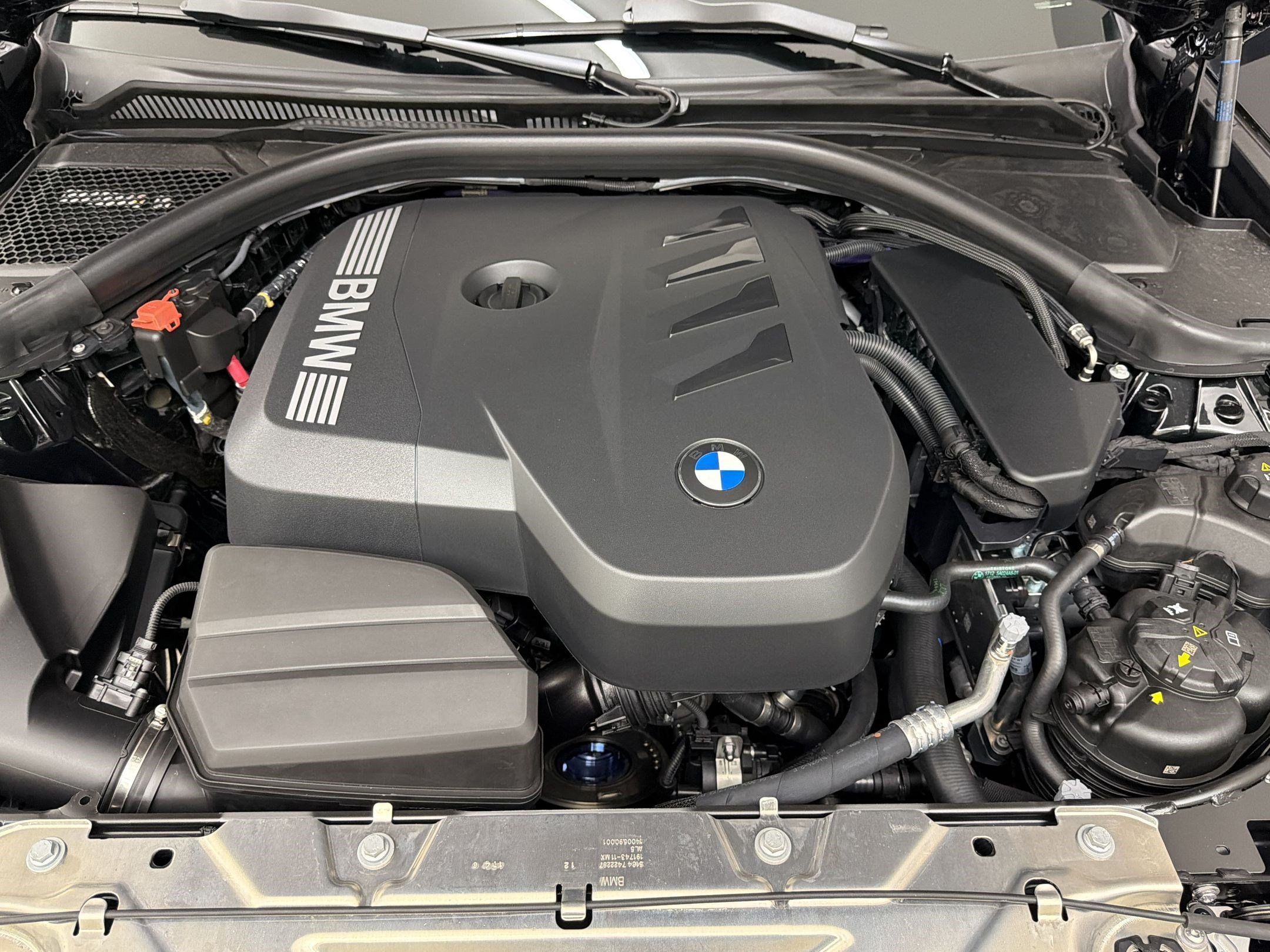 New 2026 BMW 330i Sedan w/ M Sport Package RWD image 35