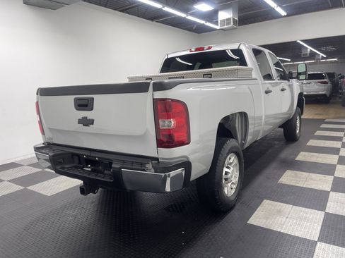 Used 2010 Chevrolet Silverado 2500 LT w/ Exterior Plus Package image 5