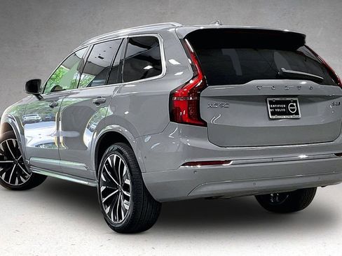 Certified 2026 Volvo XC90 B6 Plus w/ Protection Package Premier AWD/4WD image 4