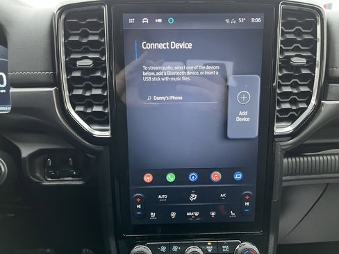 Used 2024 Ford Ranger Lariat w/ FX4 Off-Road Package image 11