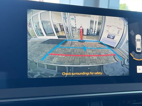 New 2026 Toyota Prius XLE image 21