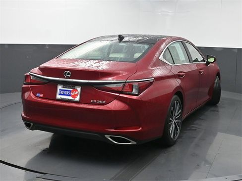 Used 2024 Lexus ES 350 w/ Premium Package image 43
