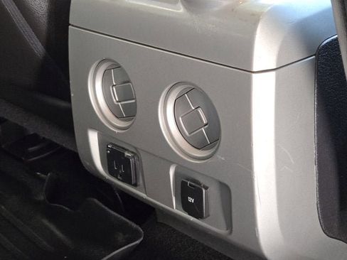 Used 2012 Ford F150 Lariat w/ Lariat Chrome Pkg image 11