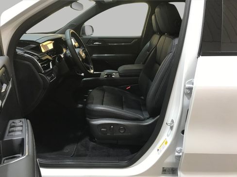 Certified 2024 GMC Acadia Elevation w/ Black Edition image 26