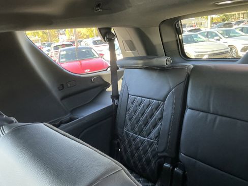 New 2026 Chevrolet Tahoe LT image 14