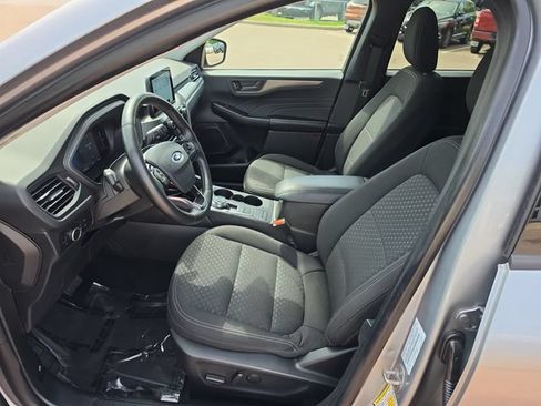 Used 2024 Ford Escape Active AWD/4WD image 9