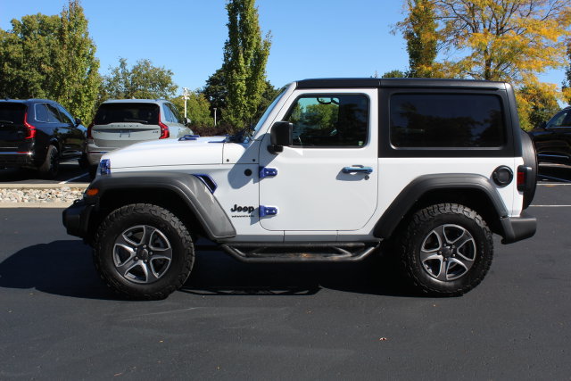 Used 2022 Jeep Wrangler Sport AWD/4WD image 7
