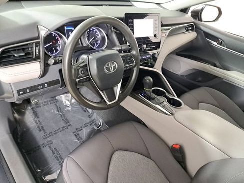 Used 2024 Toyota Camry LE image 18