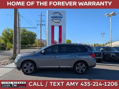 Used 2017 Nissan Pathfinder Platinum