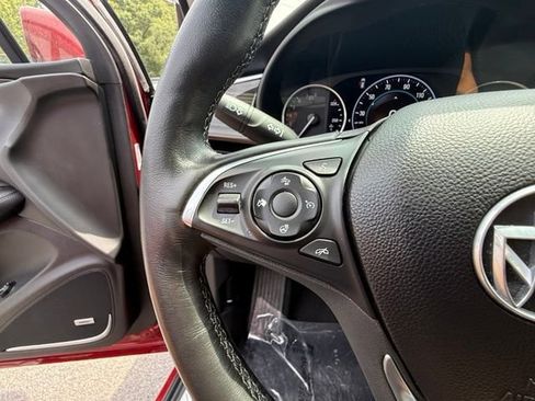 Used 2019 Buick Envision Premium w/ Driver Confidence Package AWD/4WD image 20