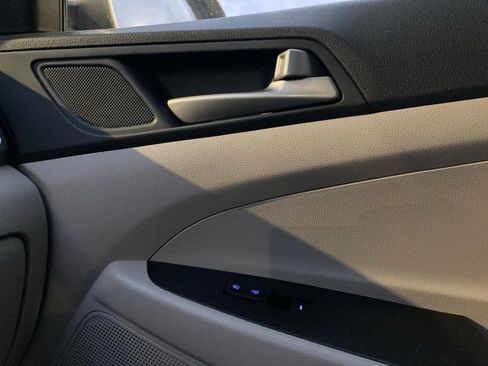 Used 2018 Hyundai Tucson SEL image 26