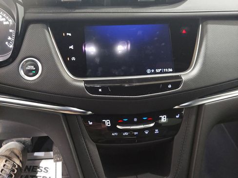 Used 2023 Cadillac XT5 Premium Luxury w/ Technology Package AWD/4WD image 11